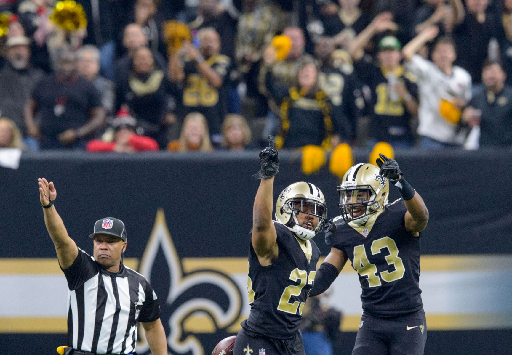 NO.saintsfalcons.122517.036.JPG
